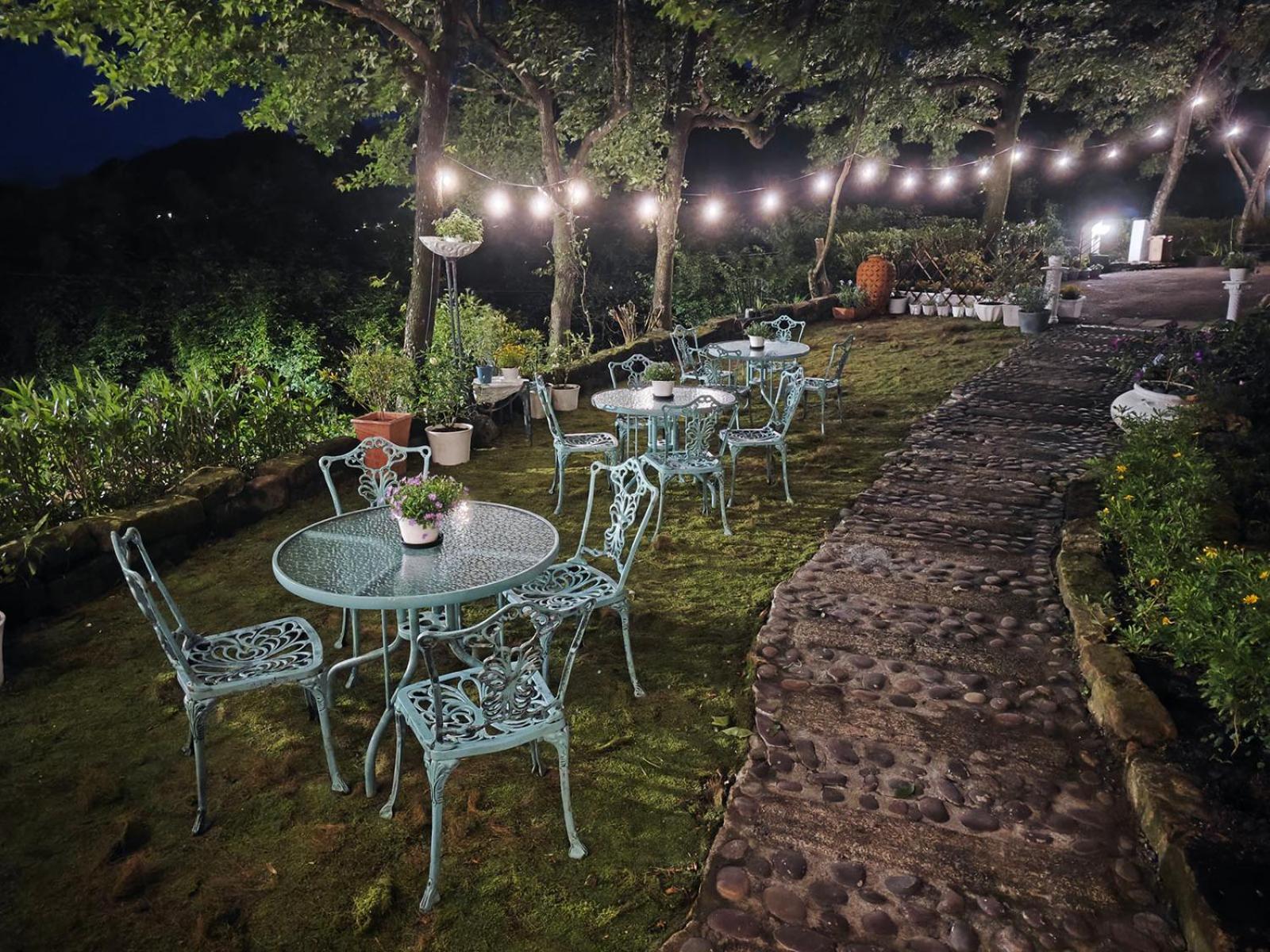 Bed and Breakfast 金石新月光 Jiufen Exterior foto