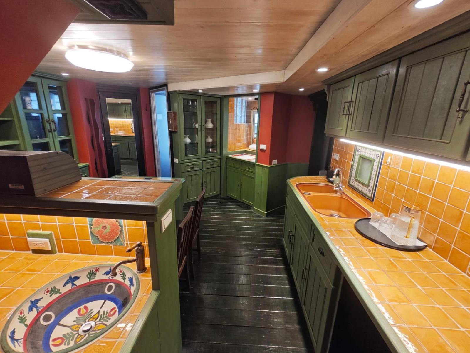 Bed and Breakfast 金石新月光 Jiufen Exterior foto